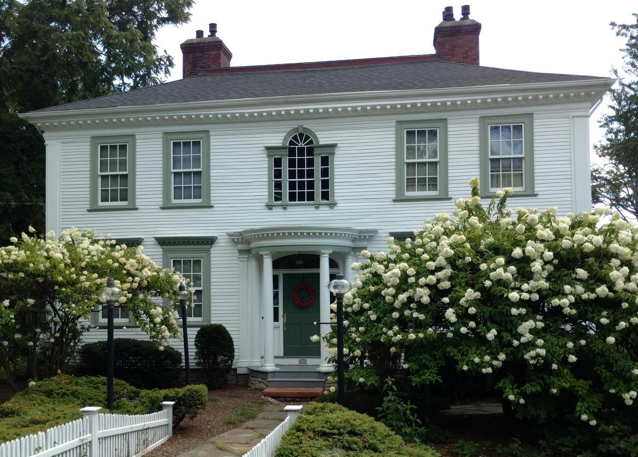 Daniel Stebbins B And B South Hadley Bagian luar foto
